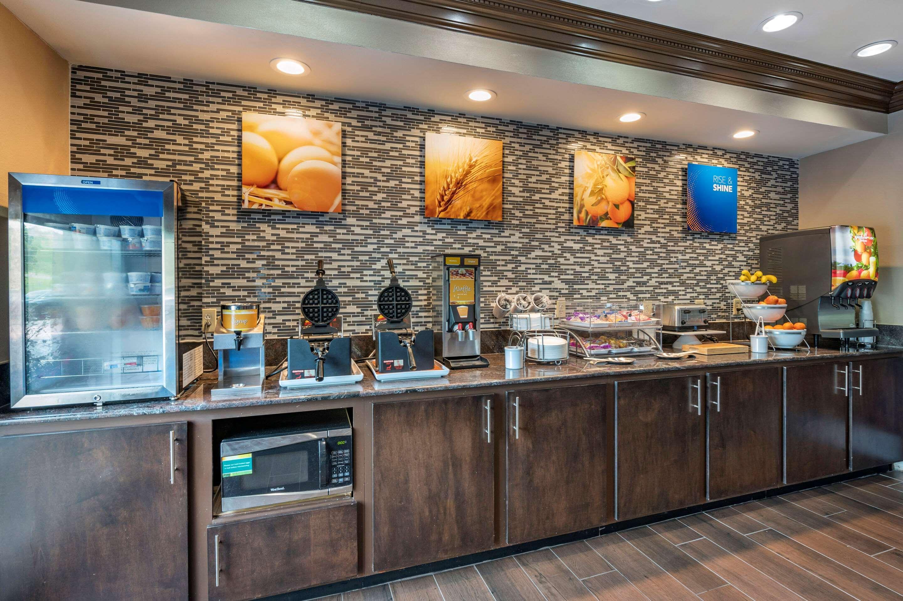 Comfort Inn&Suites Cincinnati Eksteriør bilde